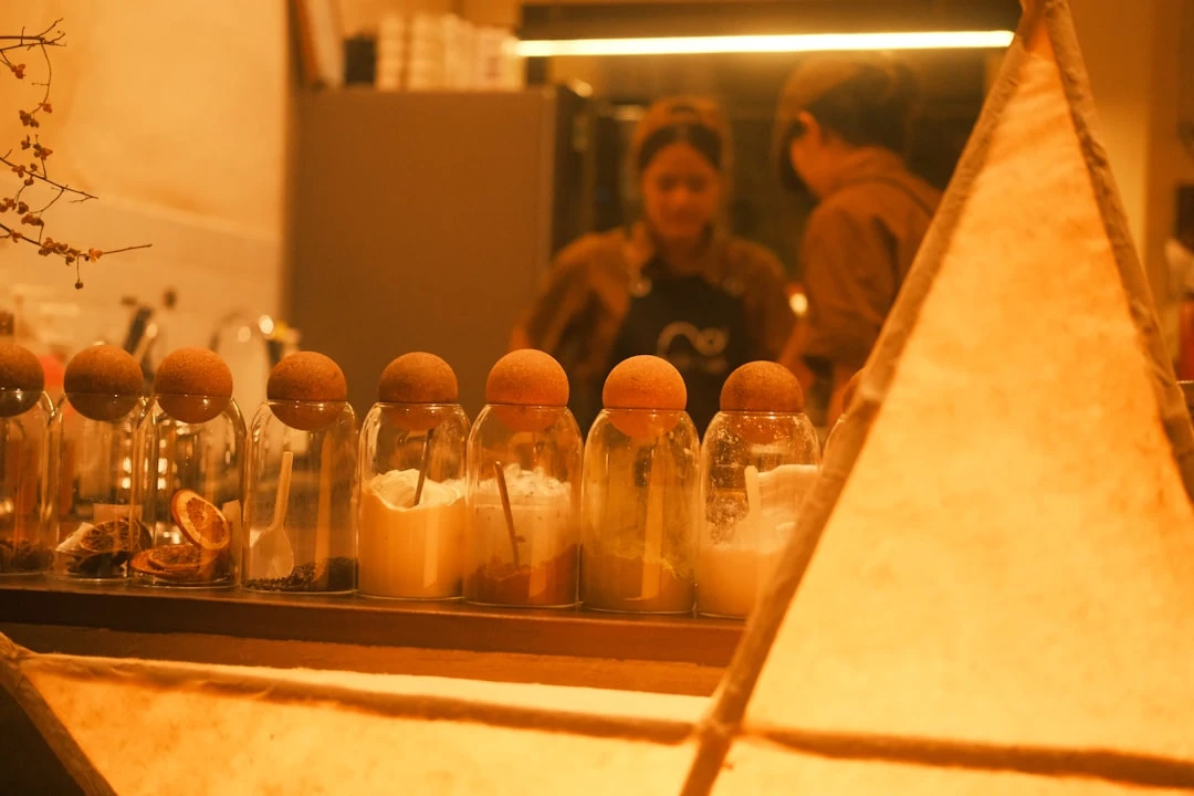 Nguyên liệu và quy trình sản xuất vàng 75